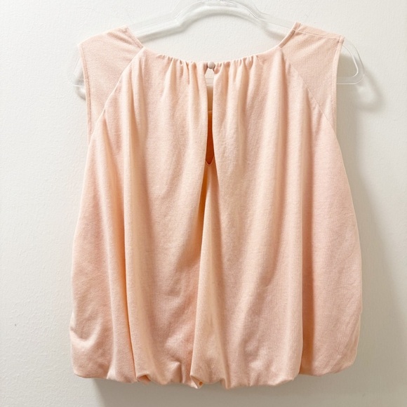 Anthropologie Light Pink Bubble Hem Sleeveless Top - Size Large - Picture 2 of 4